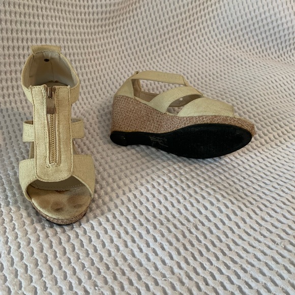 Wedge espadrilles - Picture 2 of 3